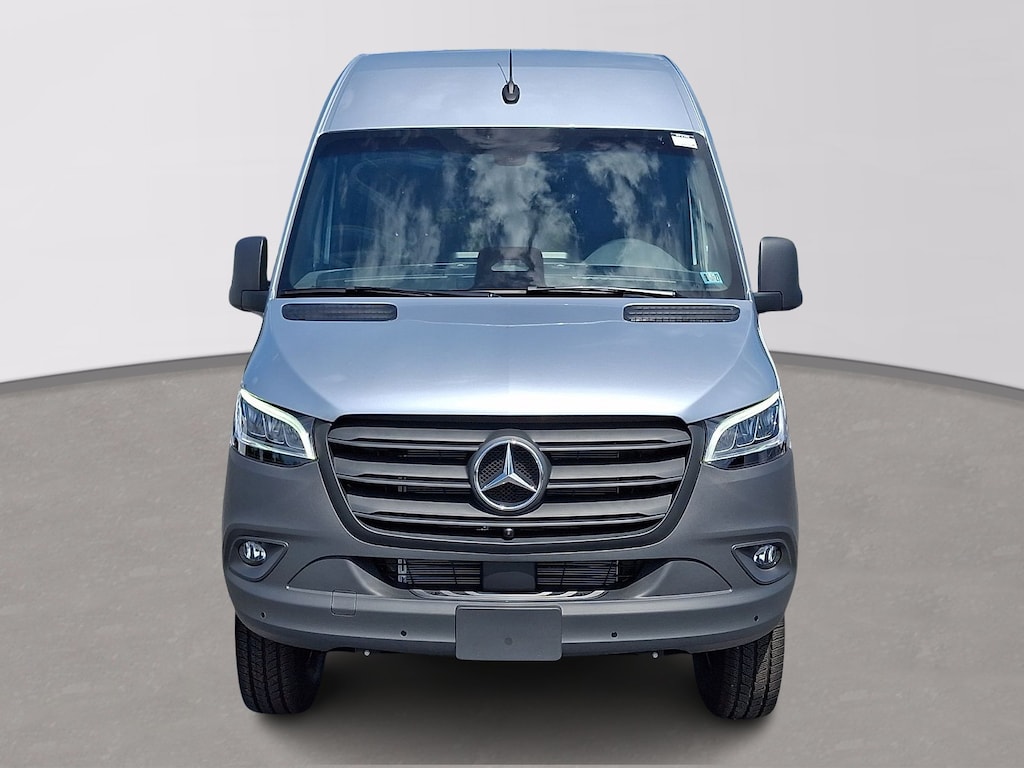 New 2026 Mercedes-Benz Sprinter 2500 High Roof 4-Cyl Diesel HO Van Crew Van