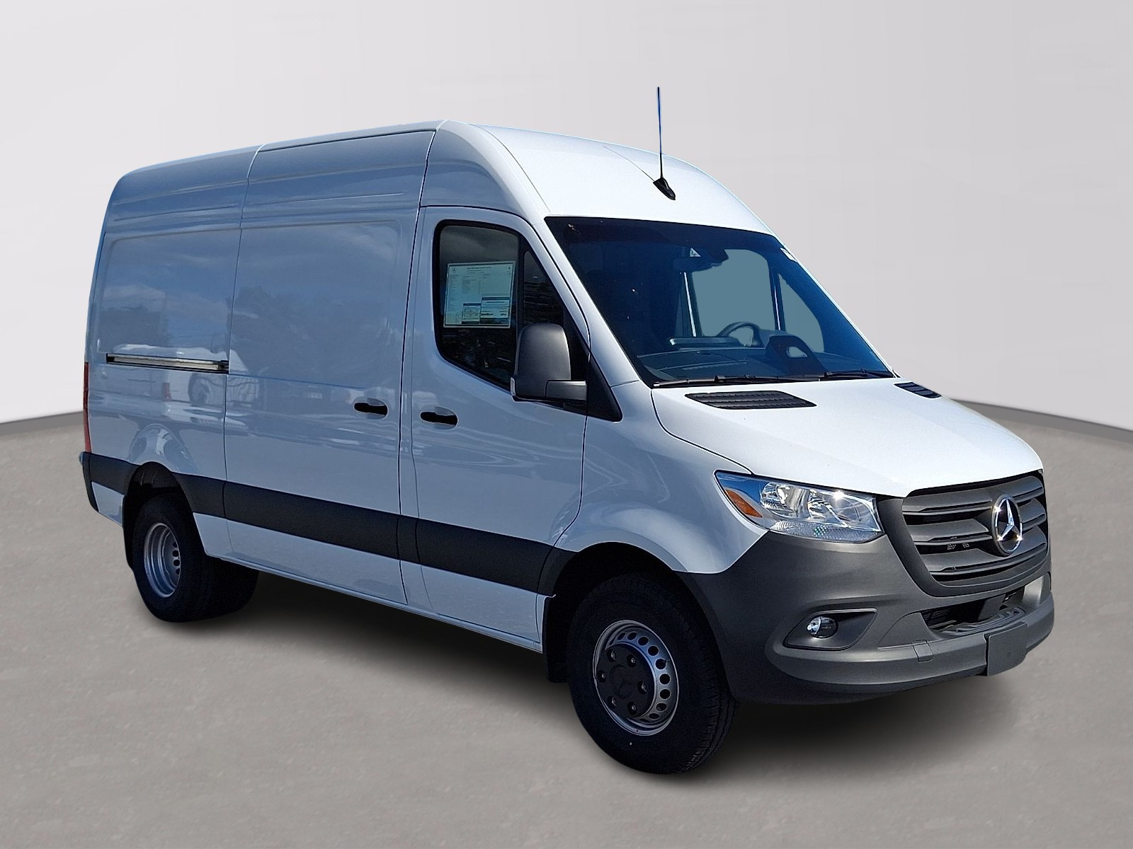 New 2026 Mercedes-Benz Sprinter Cargo Van Standard Roof 4-Cyl Diesel HO Cargo Van