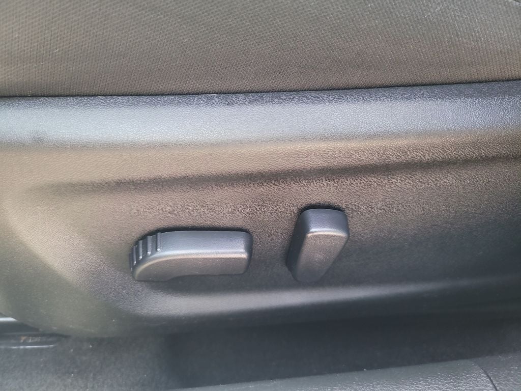 2025 Nissan Altima SV - Photo 11