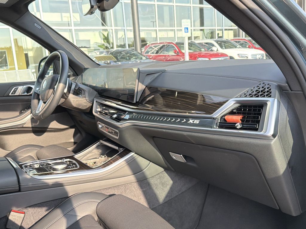 2026 BMW X5 40i - Photo 19