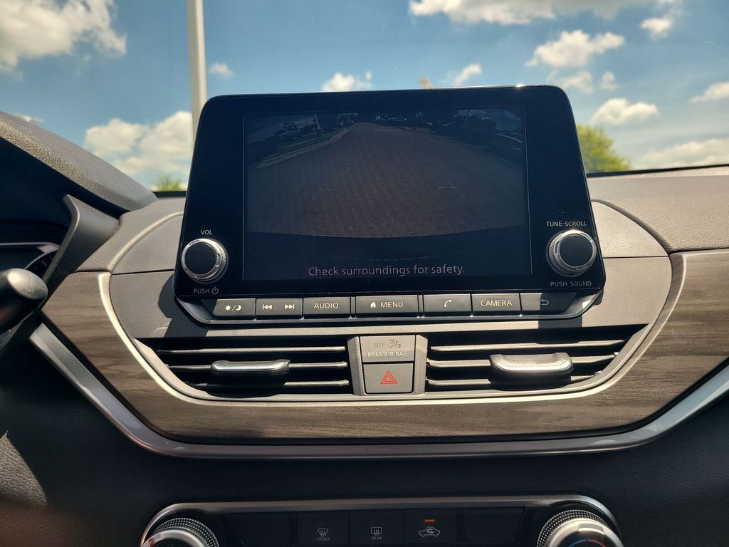 2025 Nissan Altima SV - Photo 20