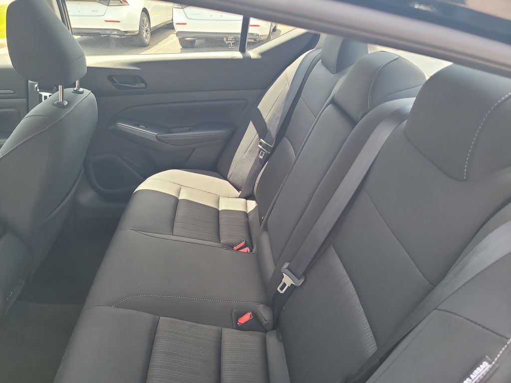 2025 Nissan Altima SV - Photo 23