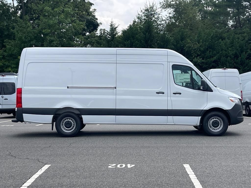 New 2026 Mercedes-Benz Sprinter 2500 Cargo 170 WB Cargo Van