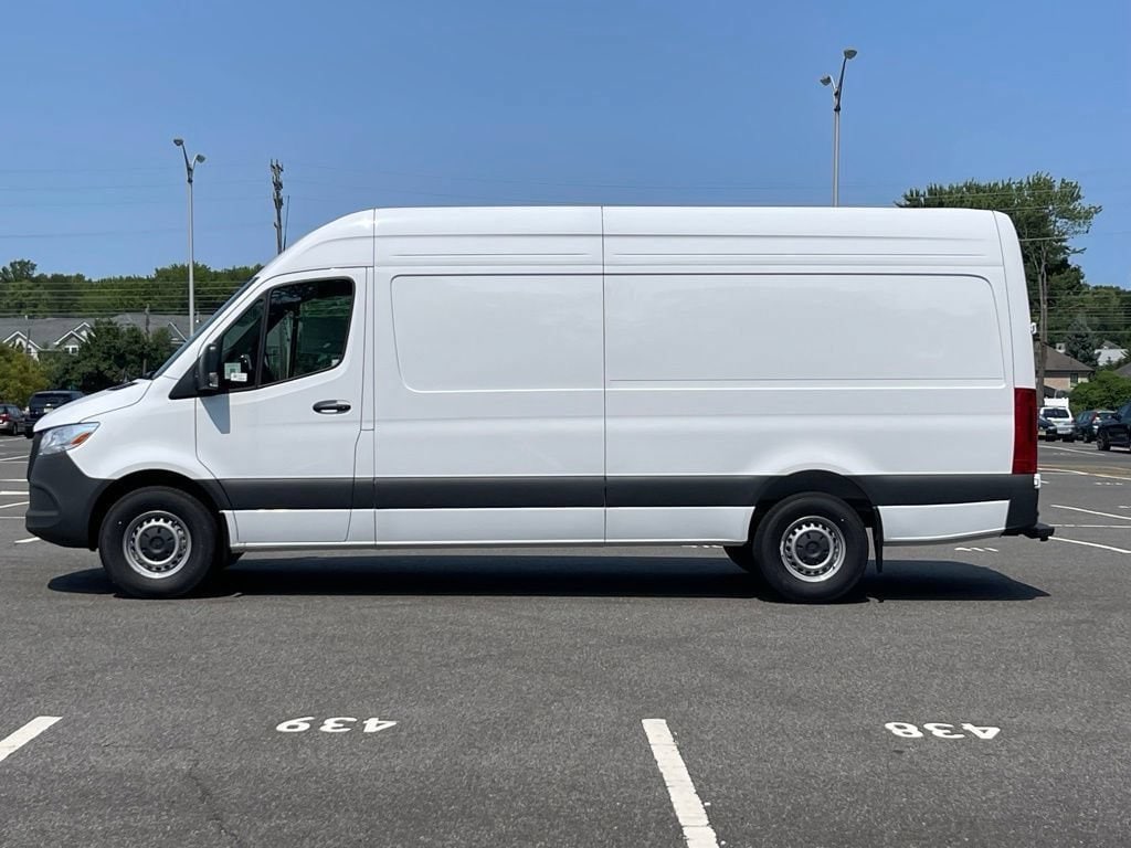 New 2026 Mercedes-Benz Sprinter 2500 High Roof 4-Cyl Diesel HO Van Cargo Van