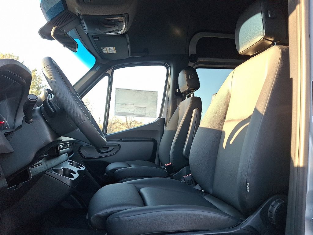 2025 Mercedes-Benz Sprinter Passenger Van Base - Photo 8