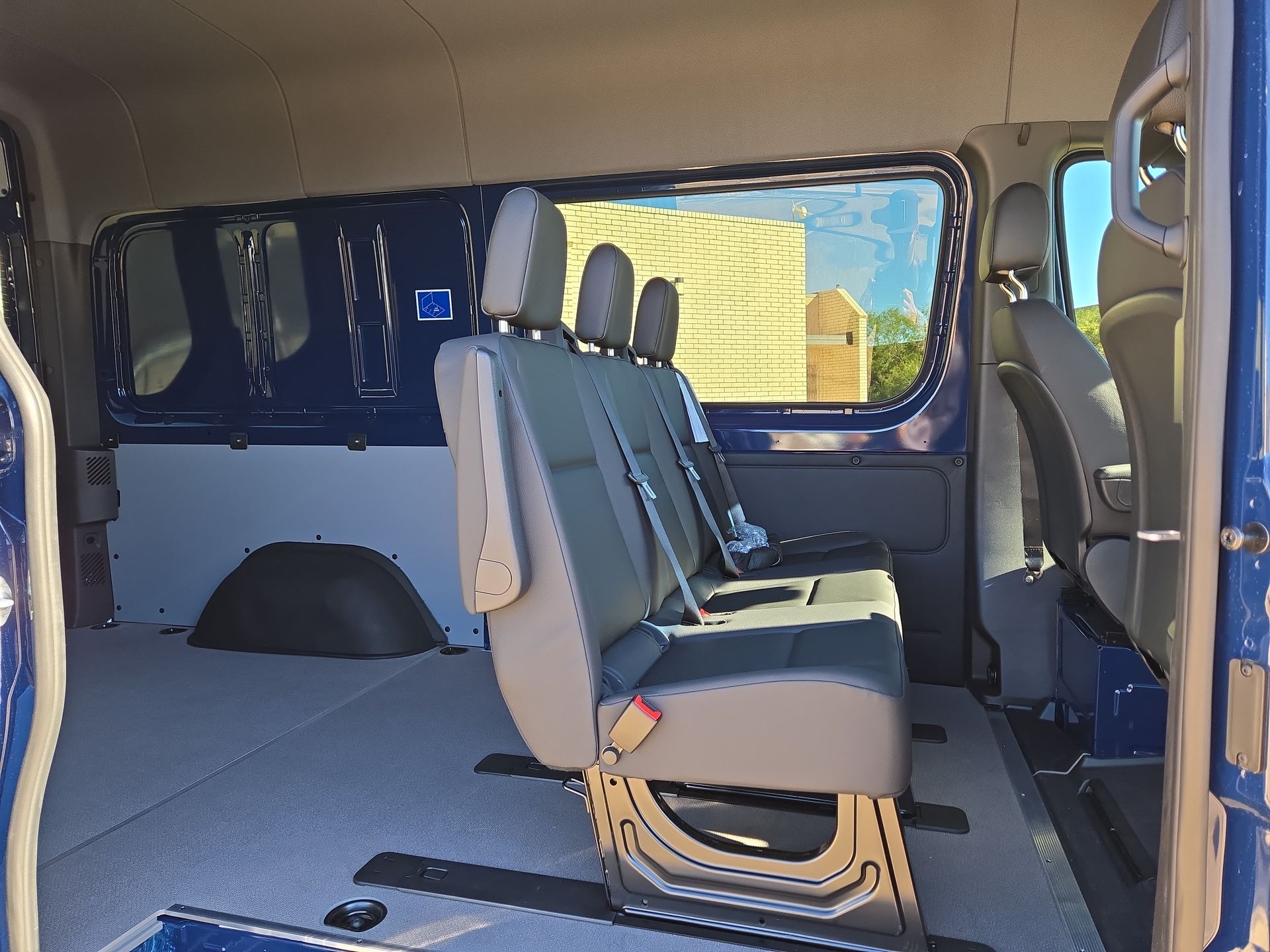 2026 Mercedes-Benz Sprinter Crew Van Base - Photo 12