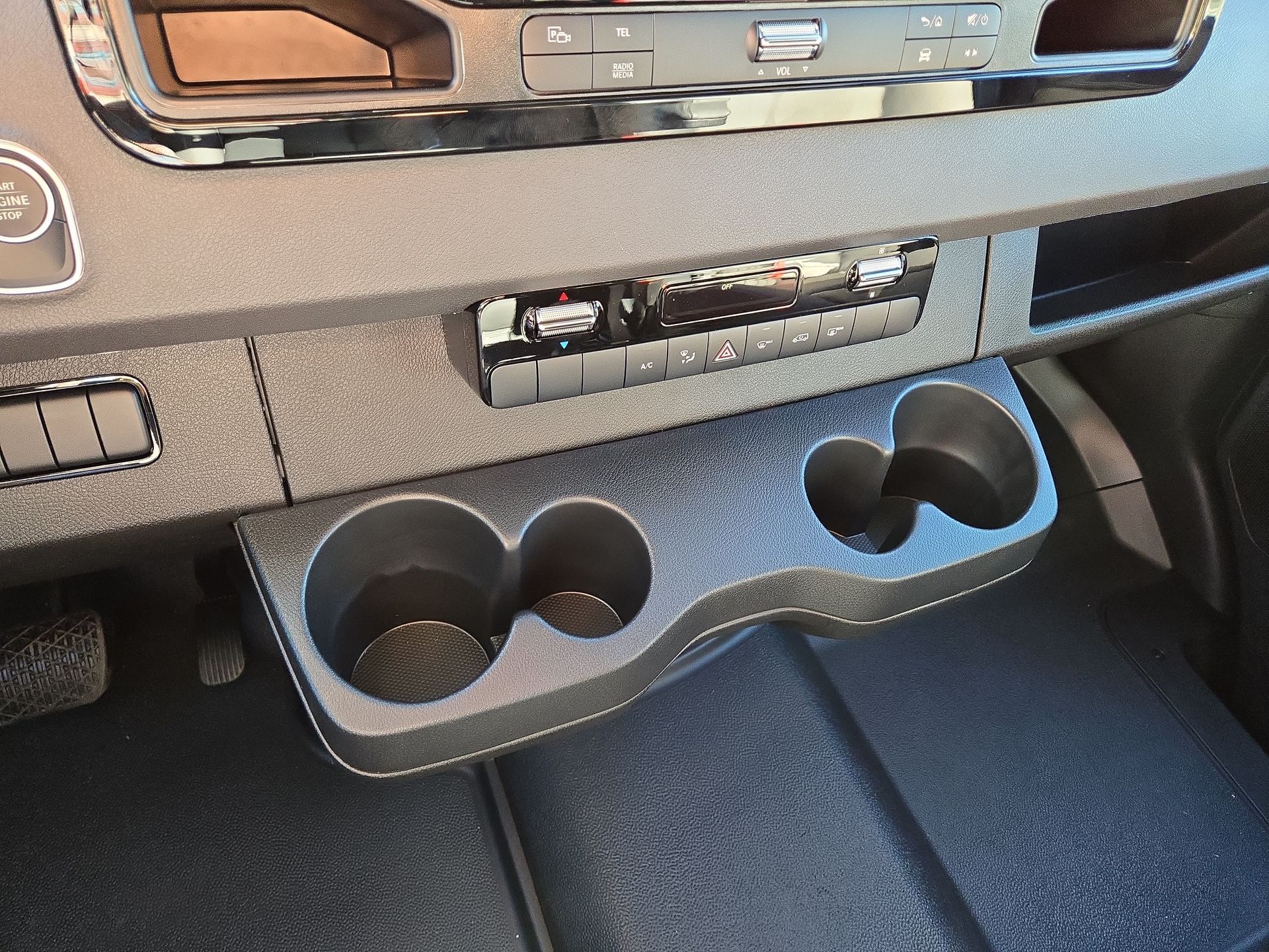 2026 Mercedes-Benz Sprinter Crew Van Base - Photo 21