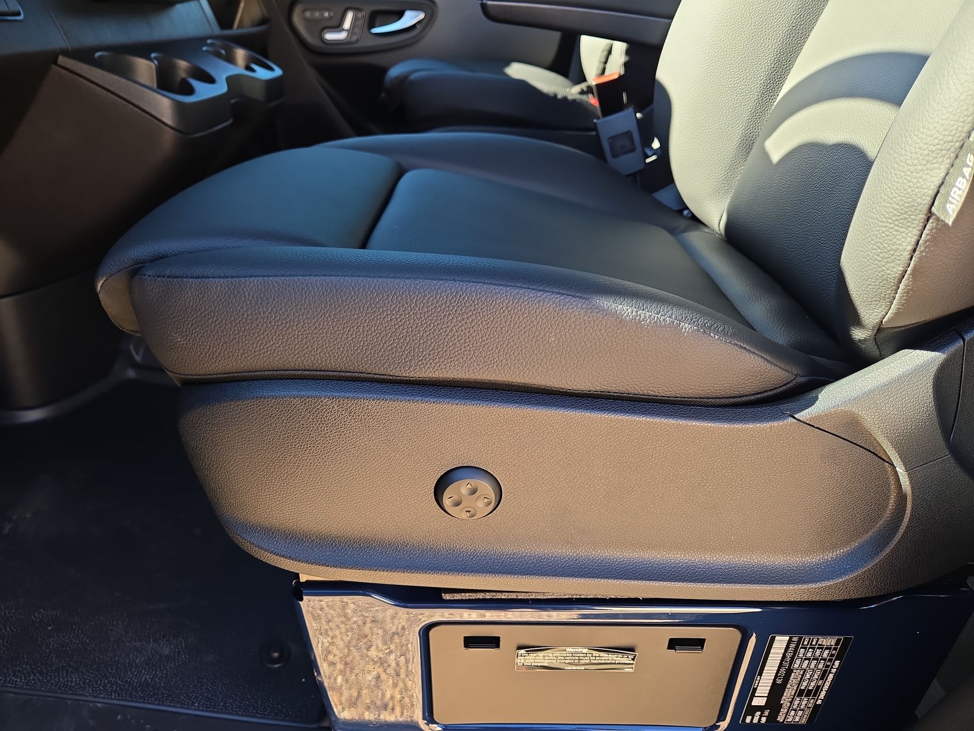 2026 Mercedes-Benz Sprinter Crew Van Base - Photo 16