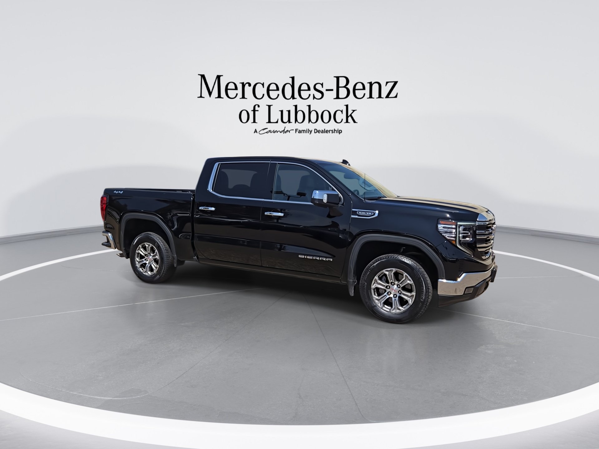 Used 2025 GMC Sierra 1500 SLT Truck Crew Cab
