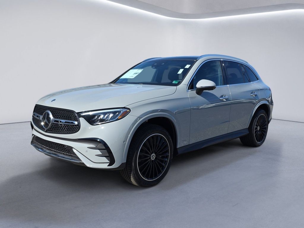 2026 Mercedes-Benz GLC Base - Photo 7