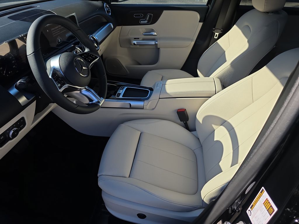 2026 Mercedes-Benz GLB GLB 250 - Photo 8