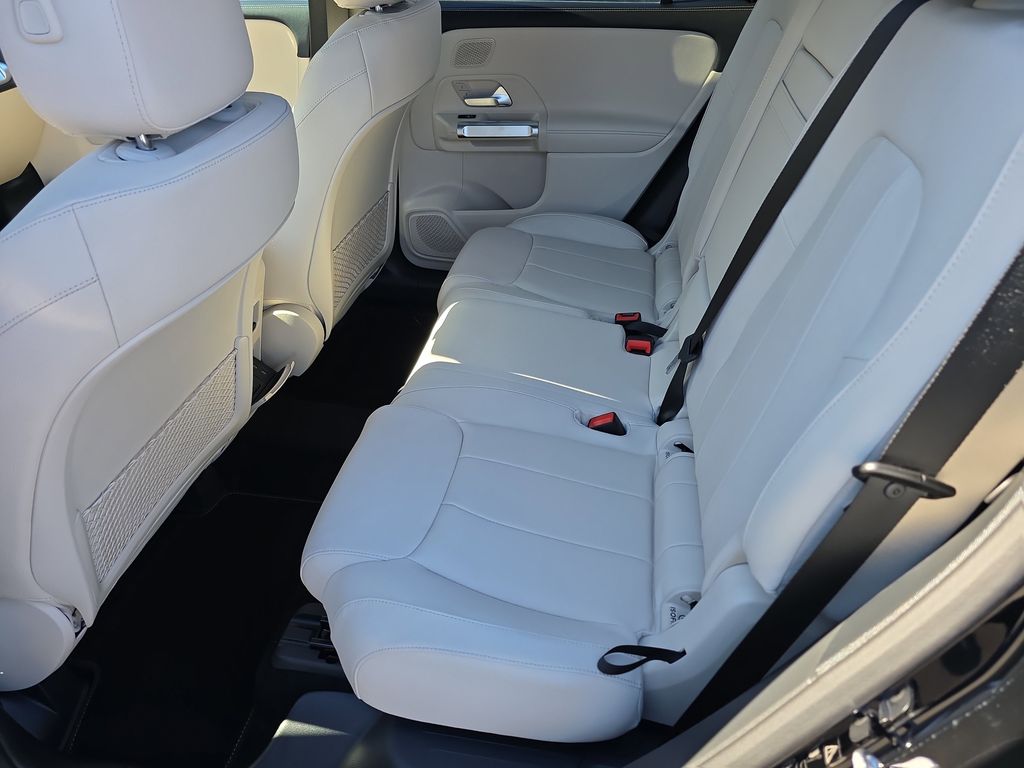 2026 Mercedes-Benz GLB GLB 250 - Photo 10