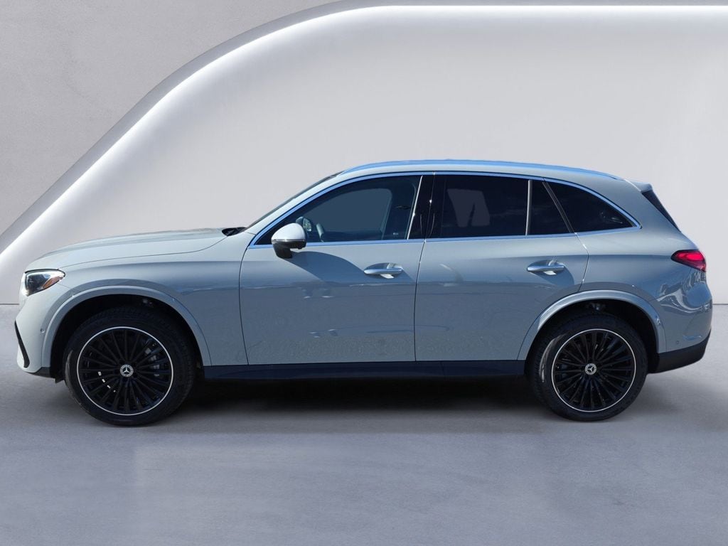 2026 Mercedes-Benz GLC Base - Photo 6