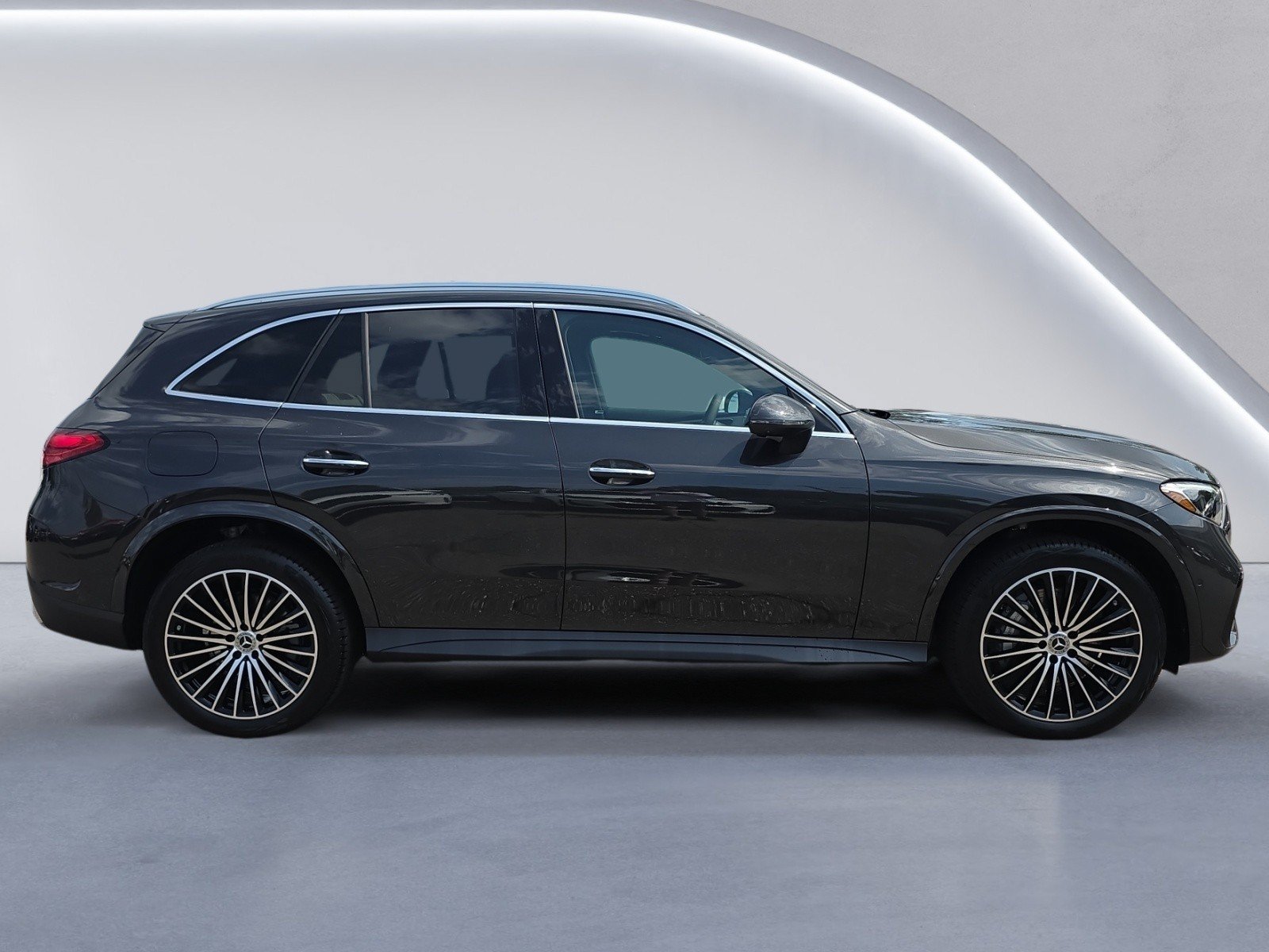 New 2027 Mercedes-Benz GLC 4MATIC Sport Utility