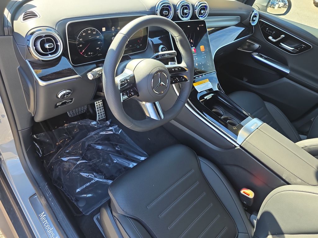 2026 Mercedes-Benz GLC Base - Photo 9