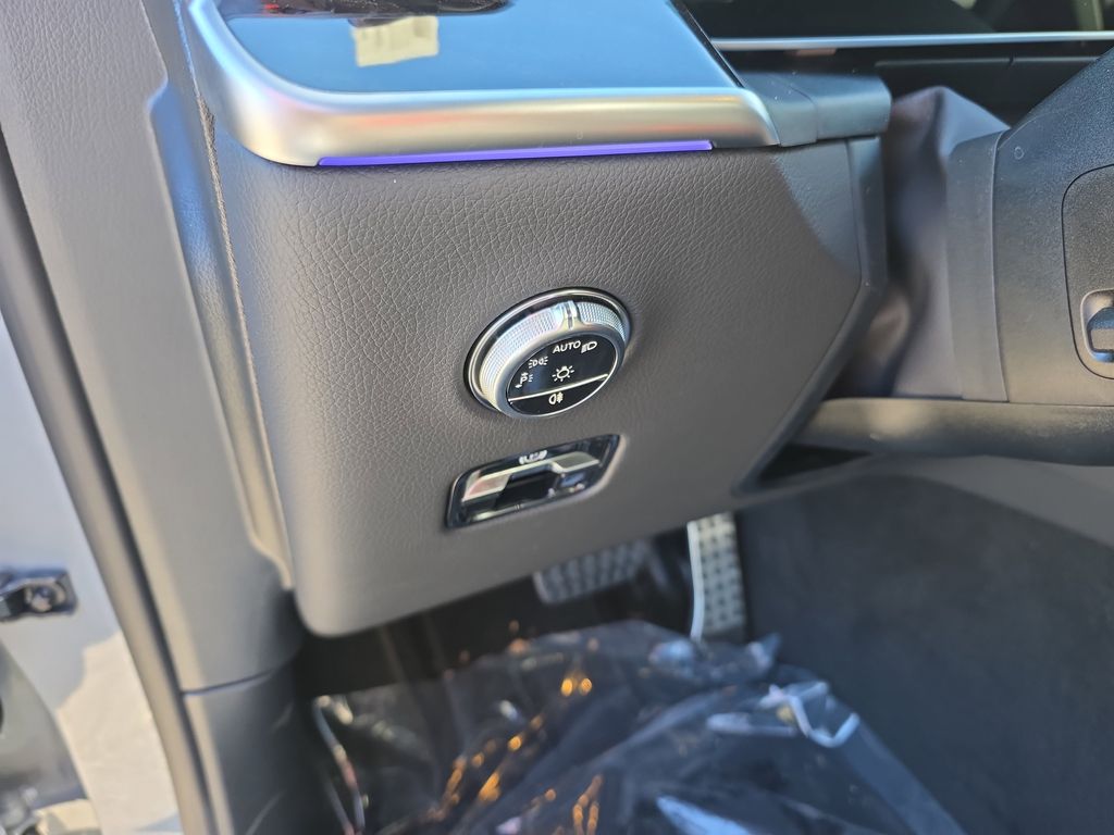 2026 Mercedes-Benz GLC Base - Photo 12