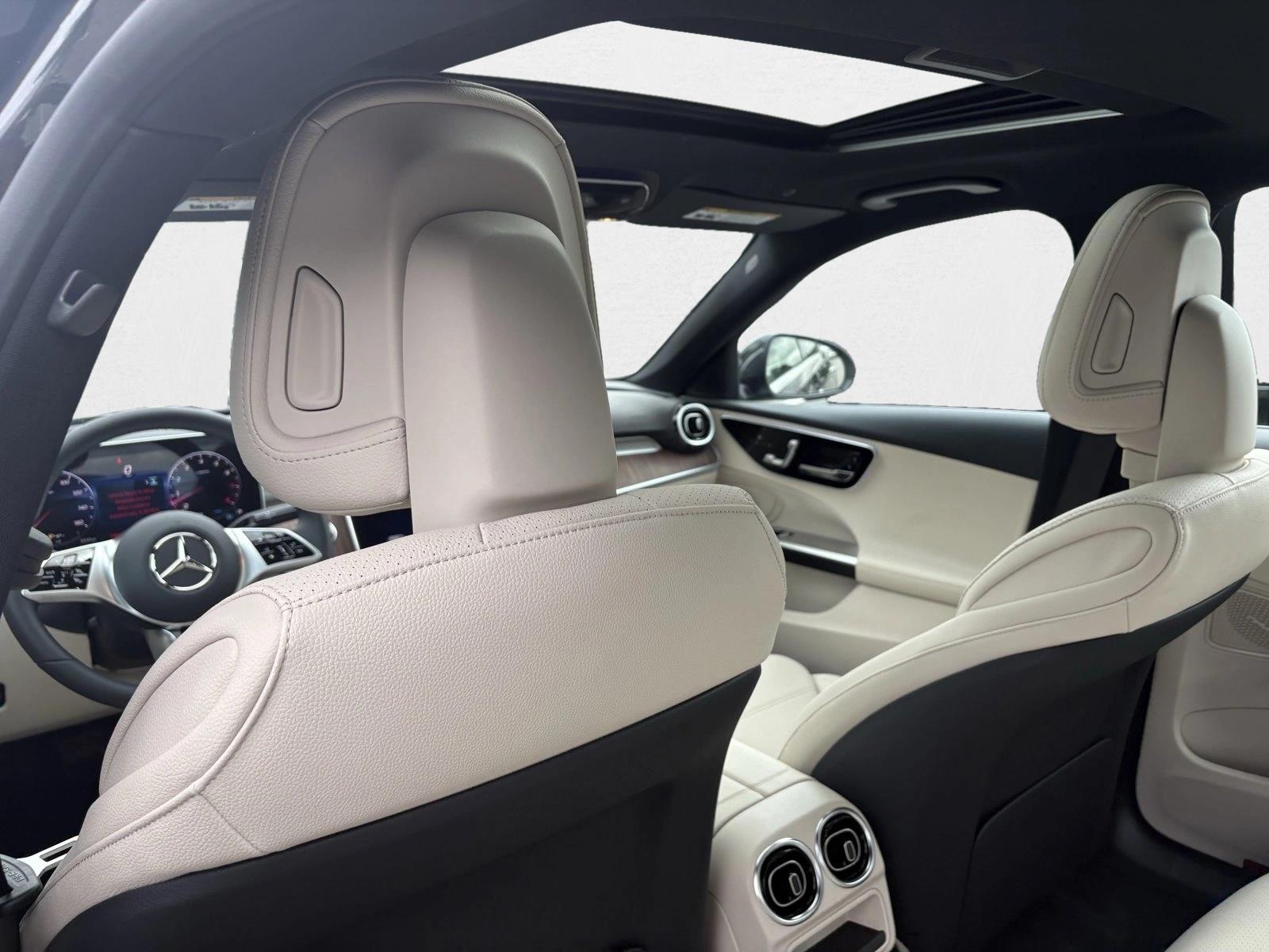 2025 Mercedes-Benz C-Class Sedan C 300 - Photo 15
