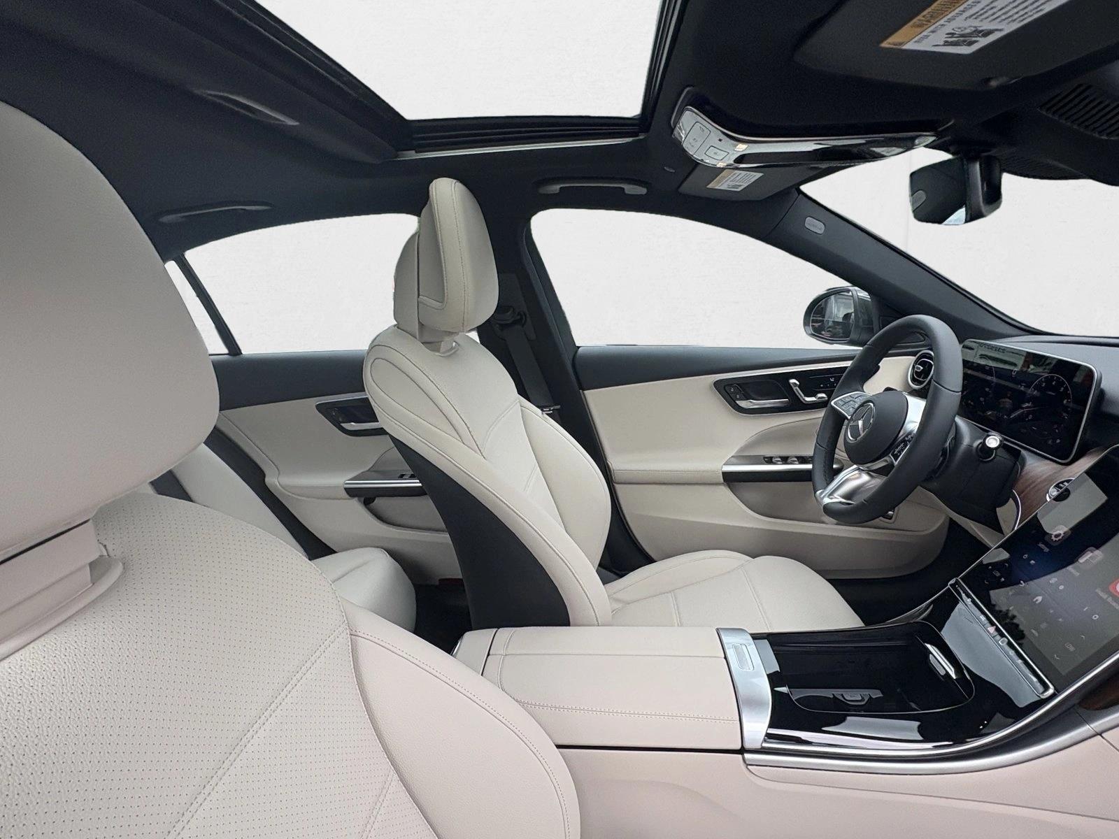 2025 Mercedes-Benz C-Class Sedan C 300 - Photo 22