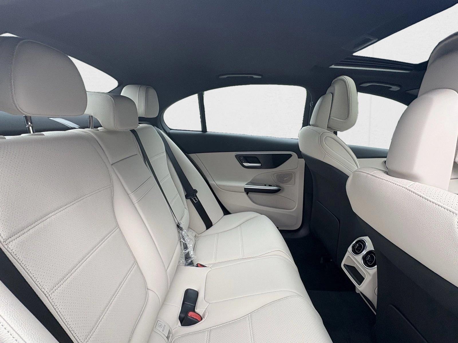 2025 Mercedes-Benz C-Class Sedan C 300 - Photo 20