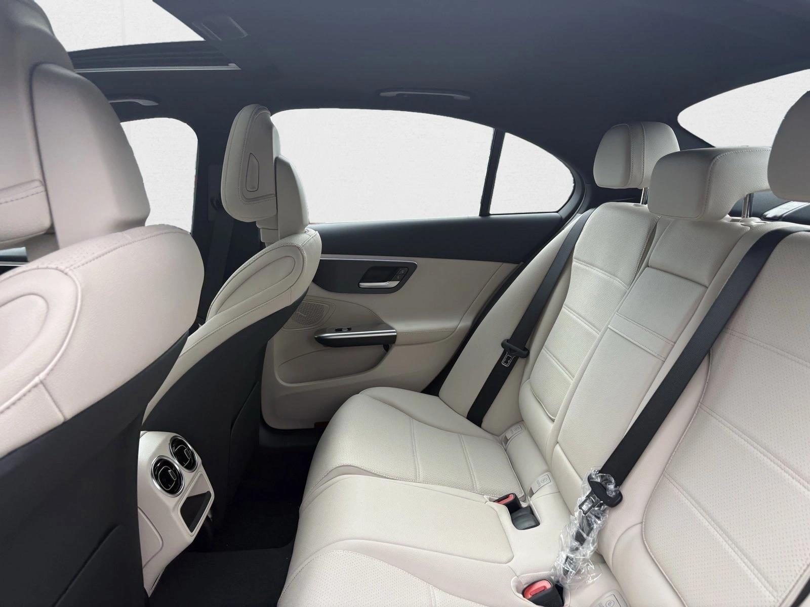 2025 Mercedes-Benz C-Class Sedan C 300 - Photo 17