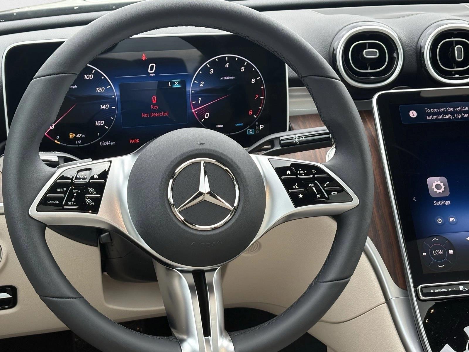 2025 Mercedes-Benz C-Class Sedan C 300 - Photo 14