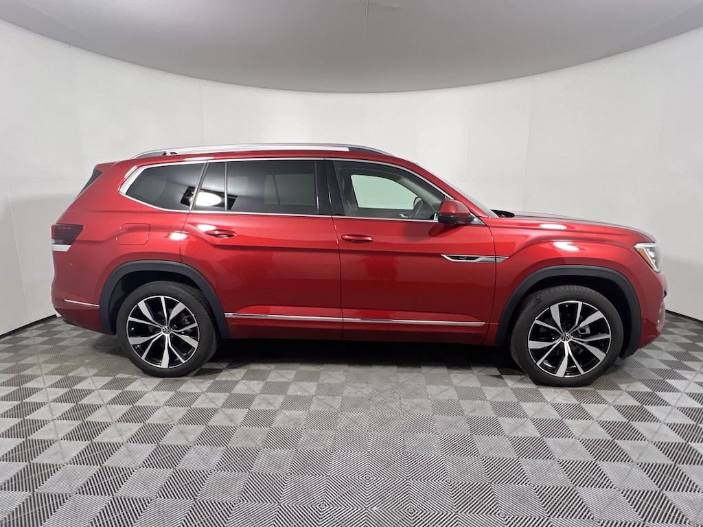 Used 2024 Volkswagen Atlas 2.0T SEL Premium R-Line 4MOTION SUV