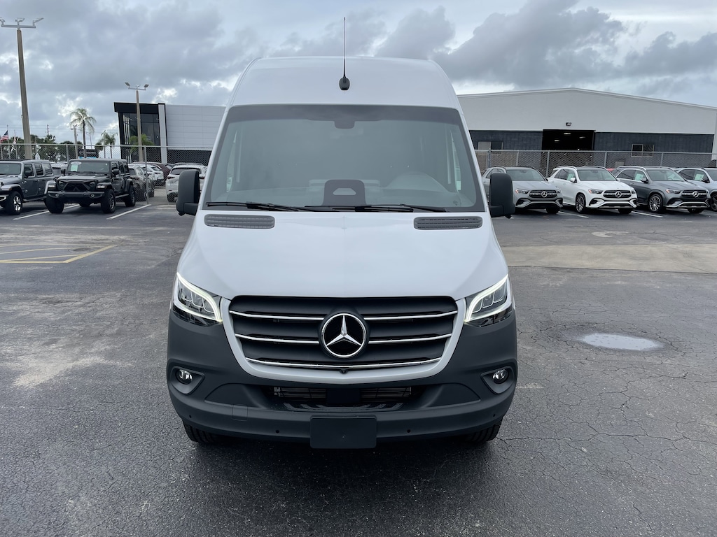 New 2026 Mercedes-Benz Sprinter Cargo Van Standard Roof 4-Cyl Diesel HO 2500 Standard Roof I4 Diesel HO 144 RWD