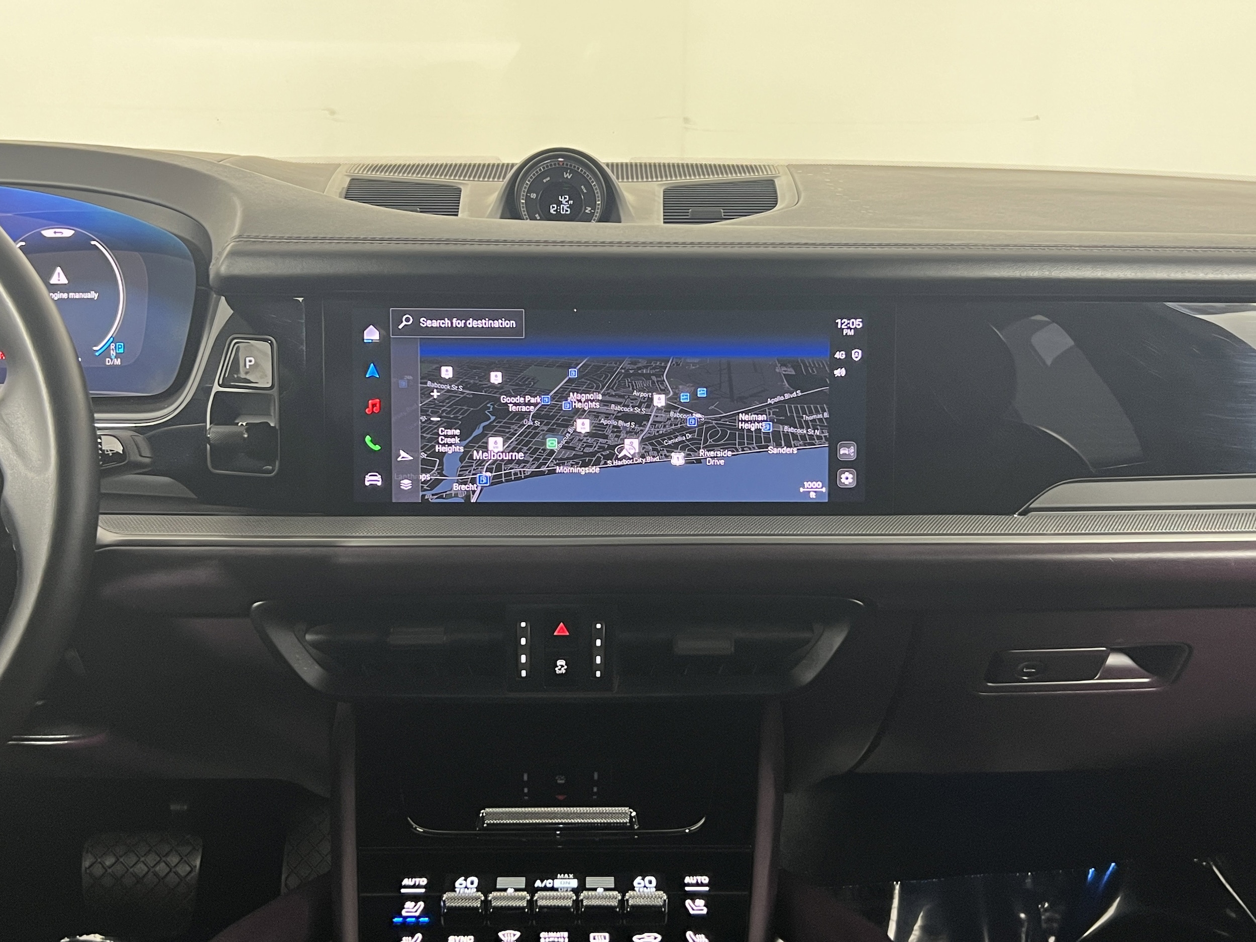 2025 Porsche Cayenne E-Hybrid - Photo 19