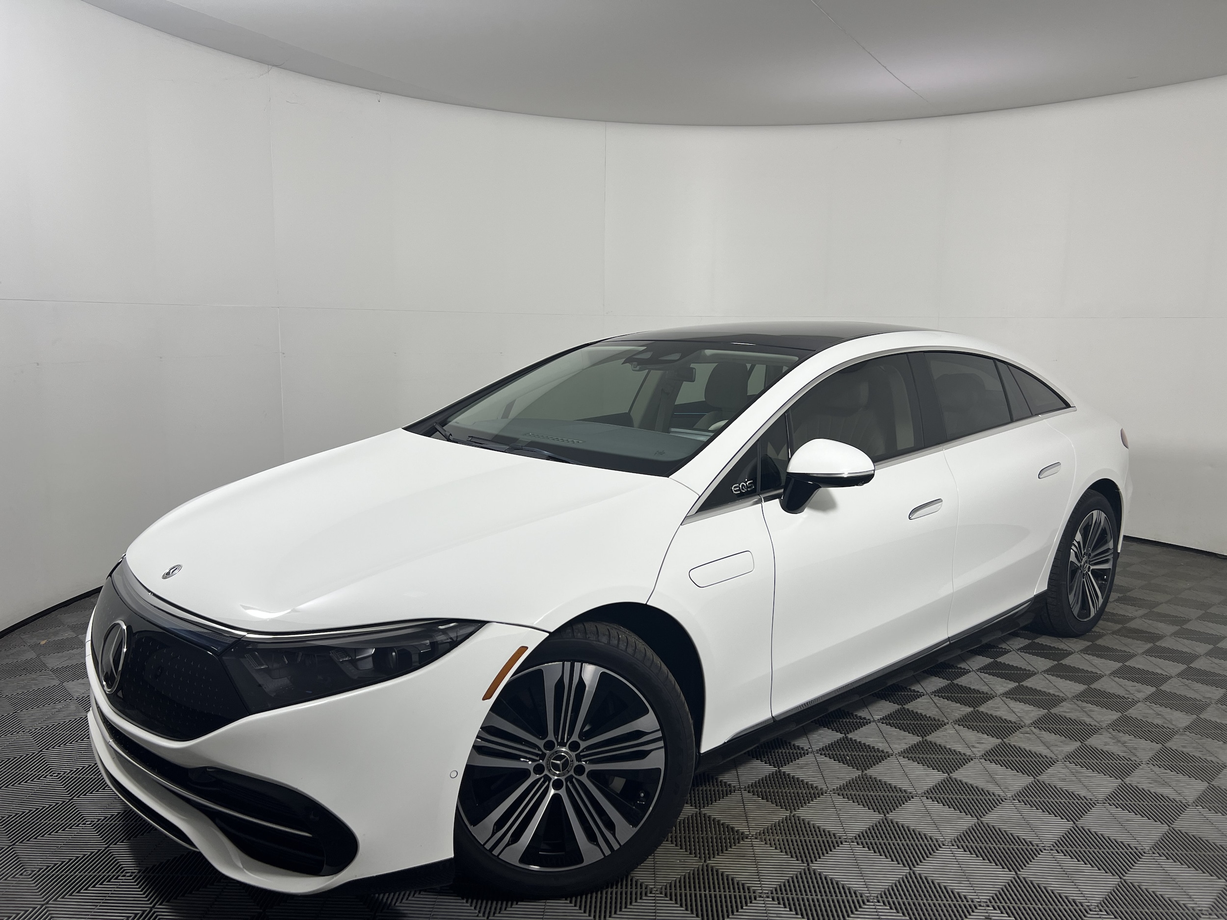 2023 Mercedes-Benz EQS