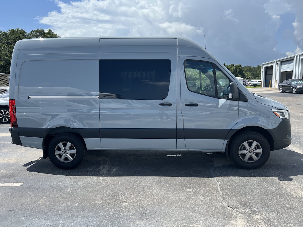 New 2026 Mercedes-Benz Sprinter Crew Van Standard Roof 4-Cyl Diesel HO 2500 Standard Roof I4 Diesel HO 144 RWD