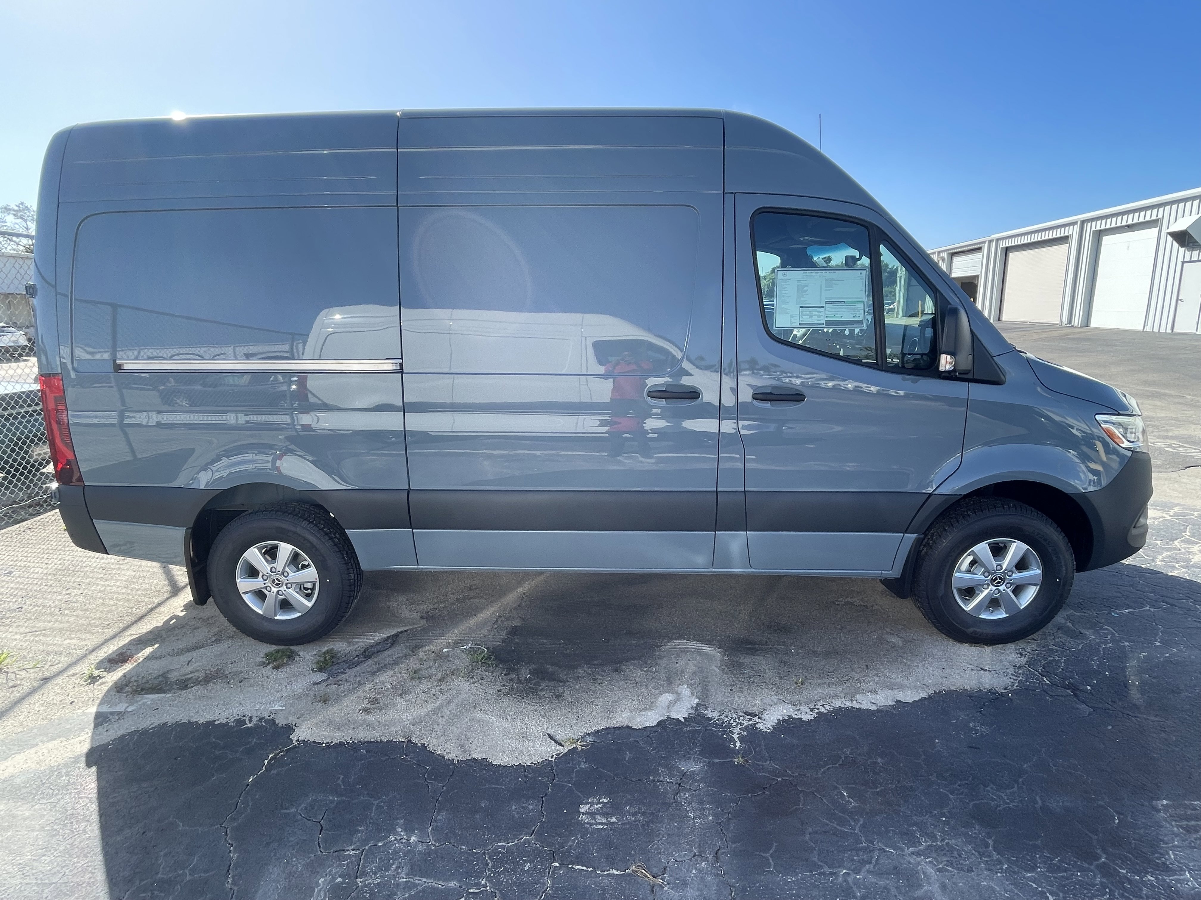 New 2026 Mercedes-Benz Sprinter Cargo Van Standard Roof 4-Cyl Diesel HO 2500 Standard Roof I4 Diesel HO 144 RWD