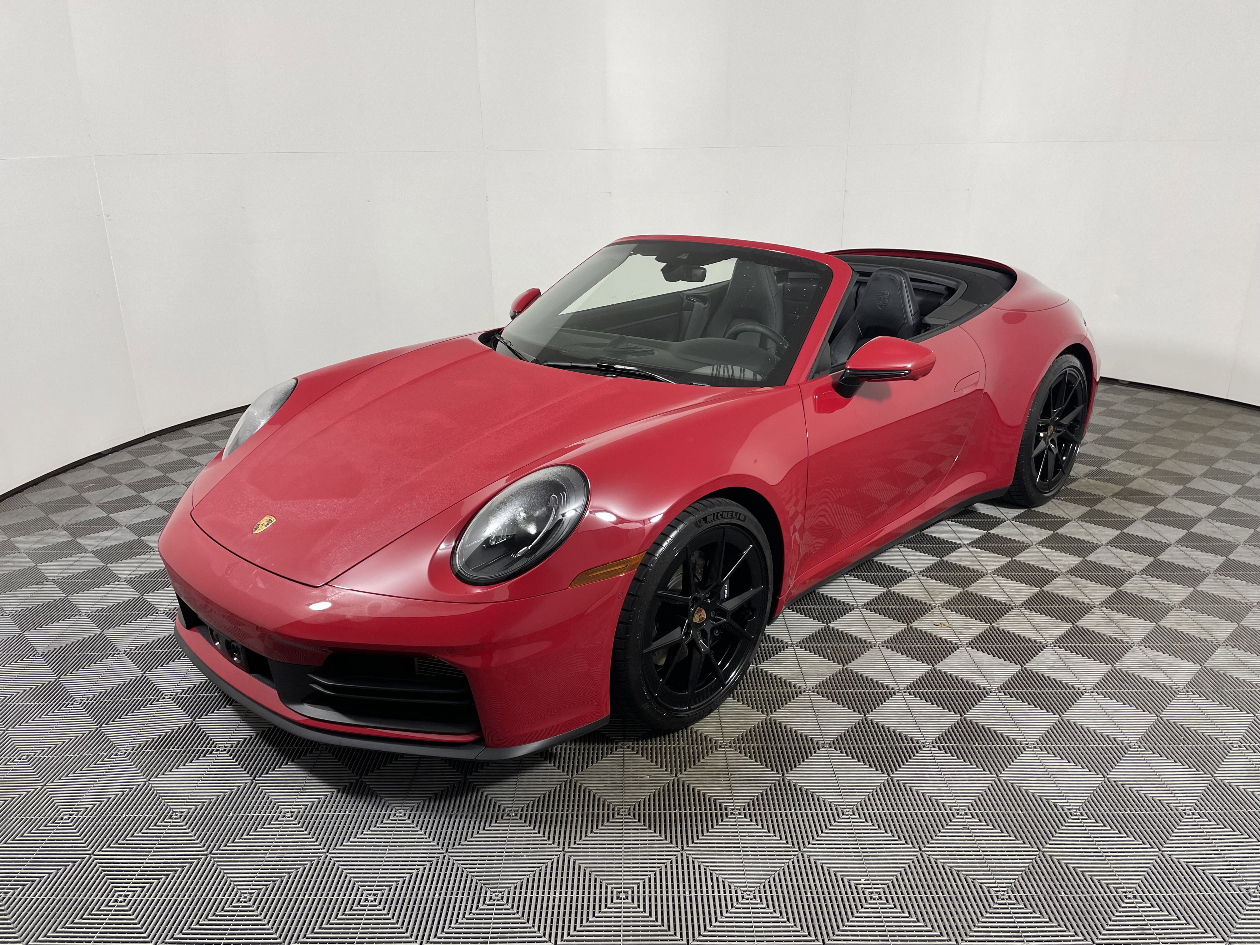 2025 Porsche 911 - Photo 11