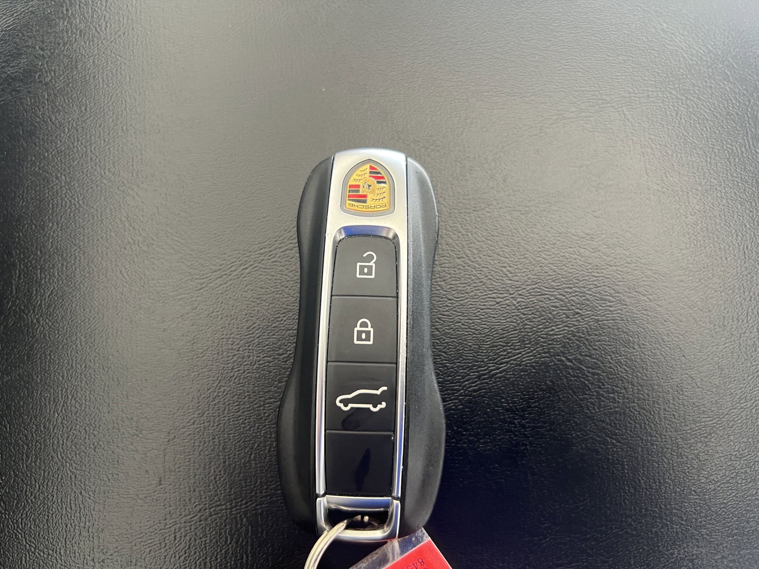 2025 Porsche Cayenne E-Hybrid - Photo 25
