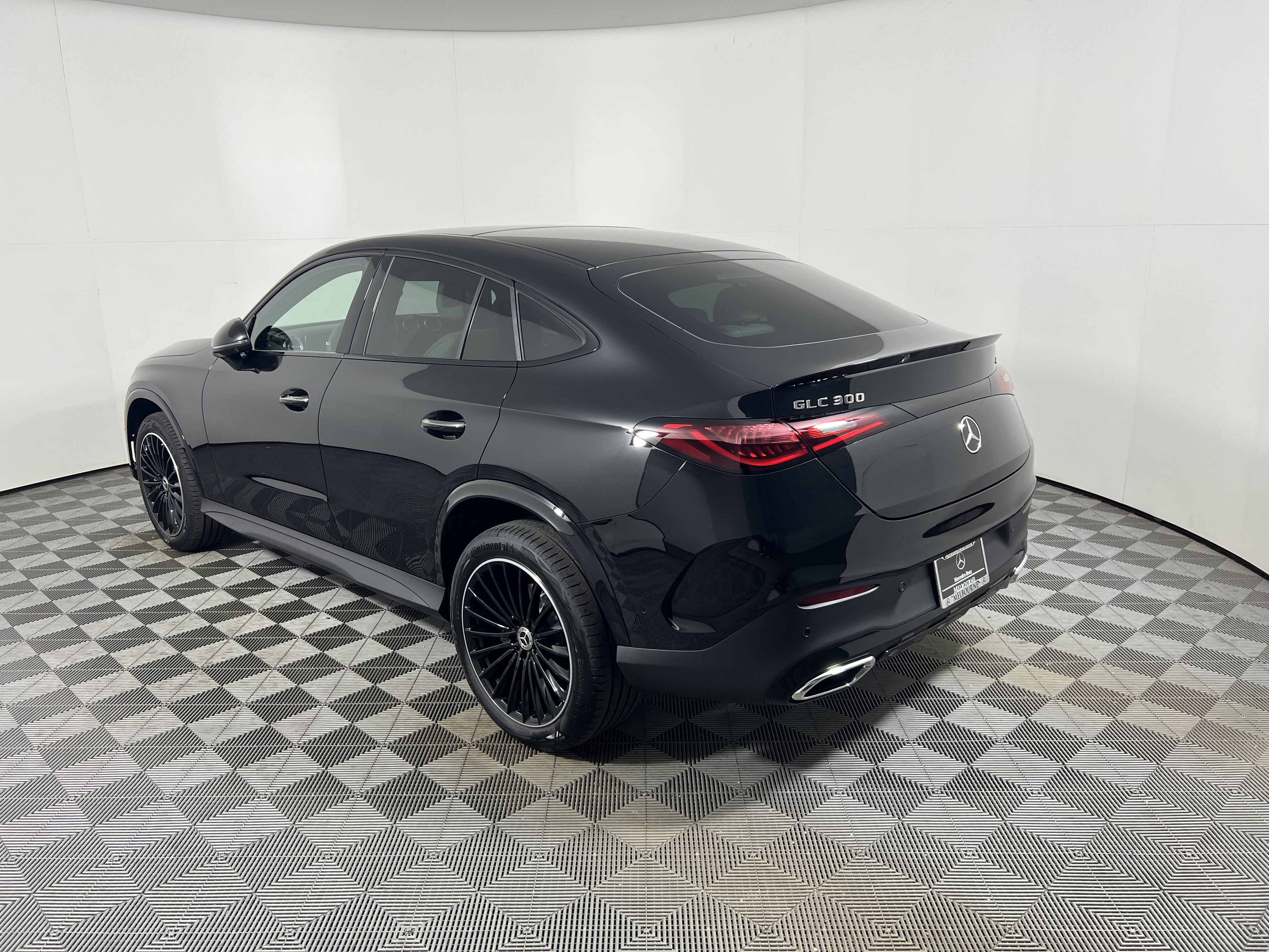 New 2027 Mercedes-Benz GLC 300 4MATIC SUV