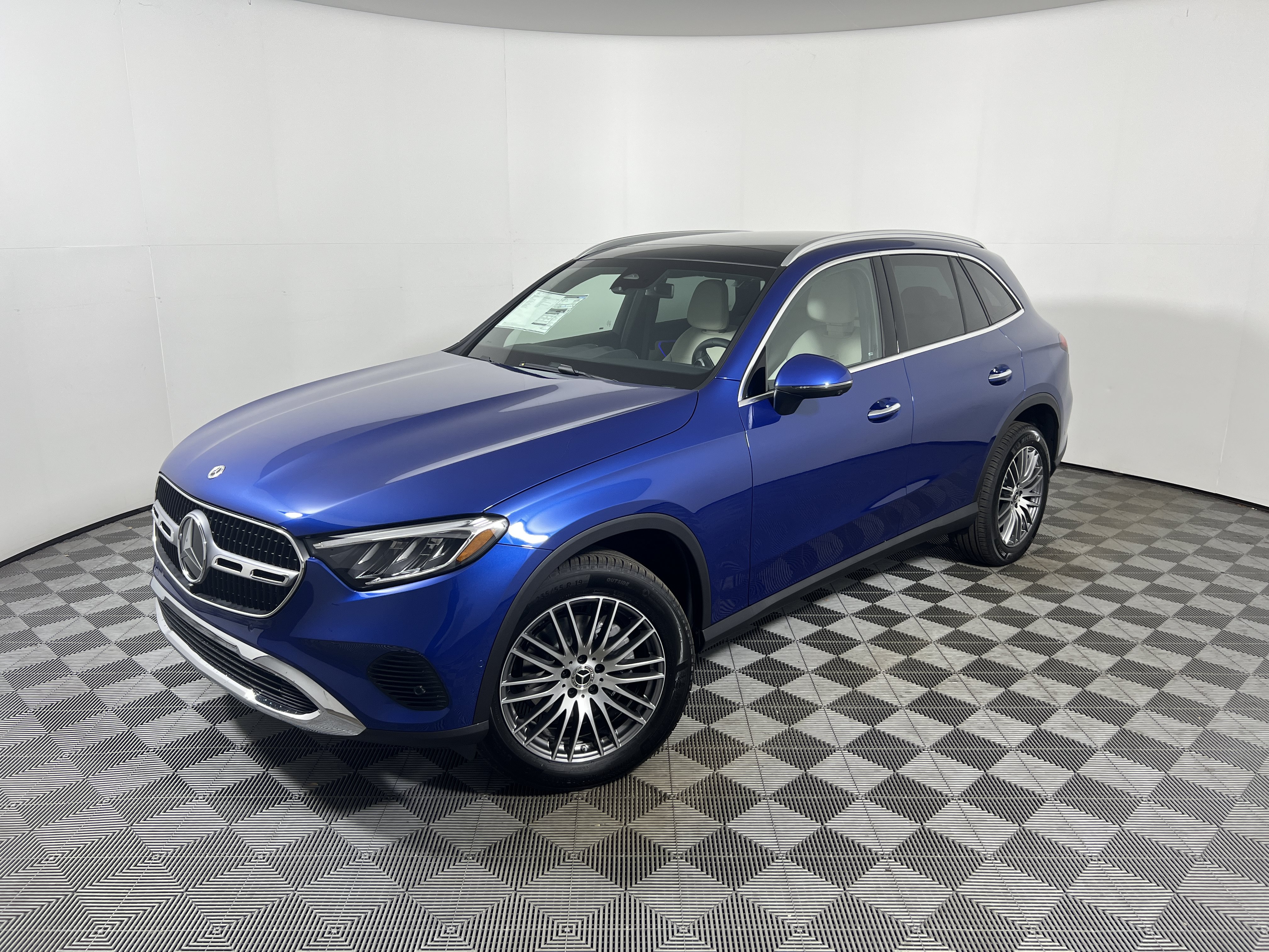 New 2027 Mercedes-Benz GLC 300 Base SUV