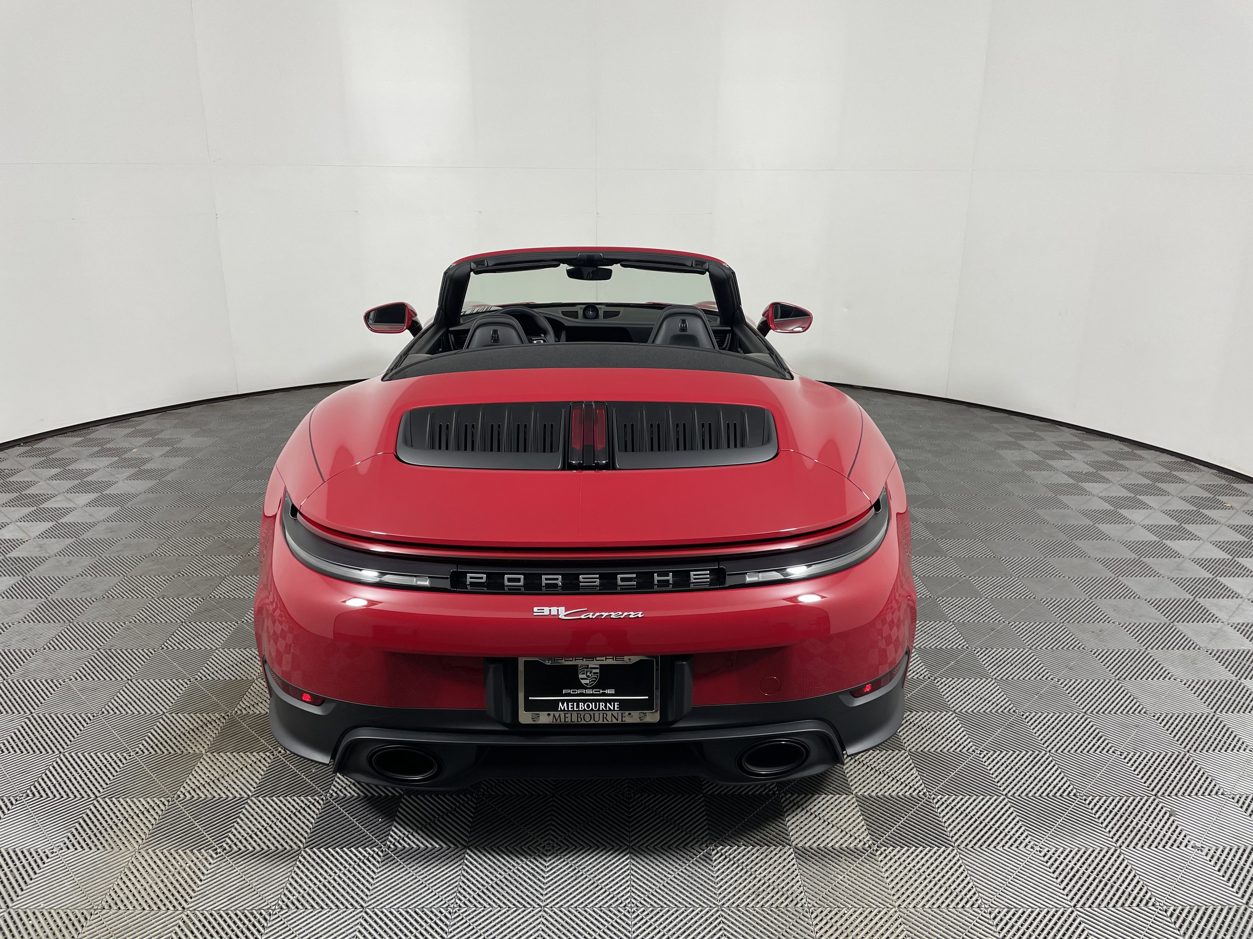2025 Porsche 911 - Photo 6