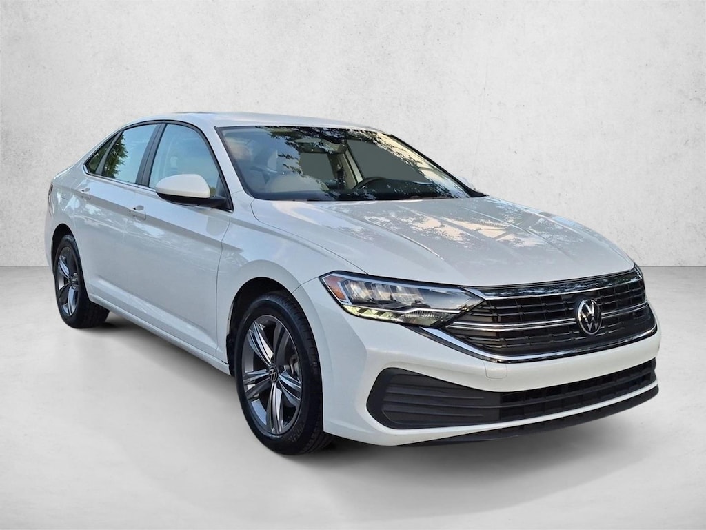 Used 2024 Volkswagen Jetta 1.5T SE Sedan