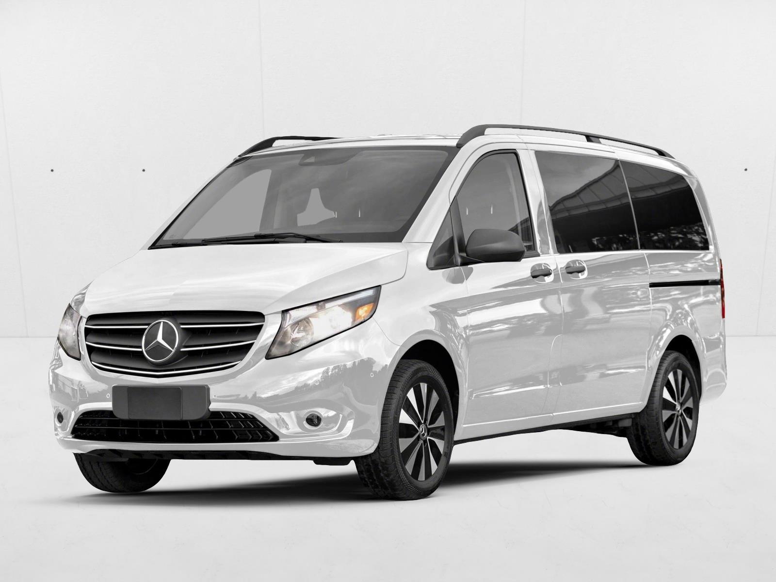  Mercedes-Benz Metris Passenger Van