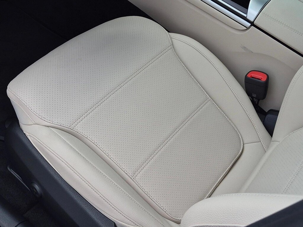 New 2026 Mercedes-Benz C 300 C 300 4MATIC ® Sedan Sedan
