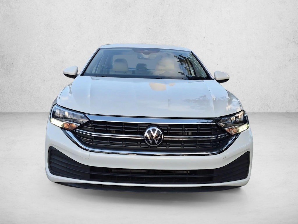 Used 2024 Volkswagen Jetta 1.5T SE Sedan