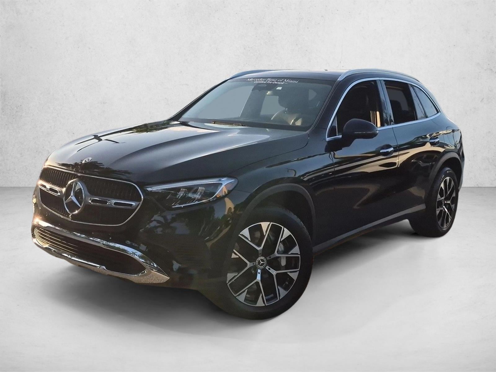 2025 Mercedes-Benz GLC