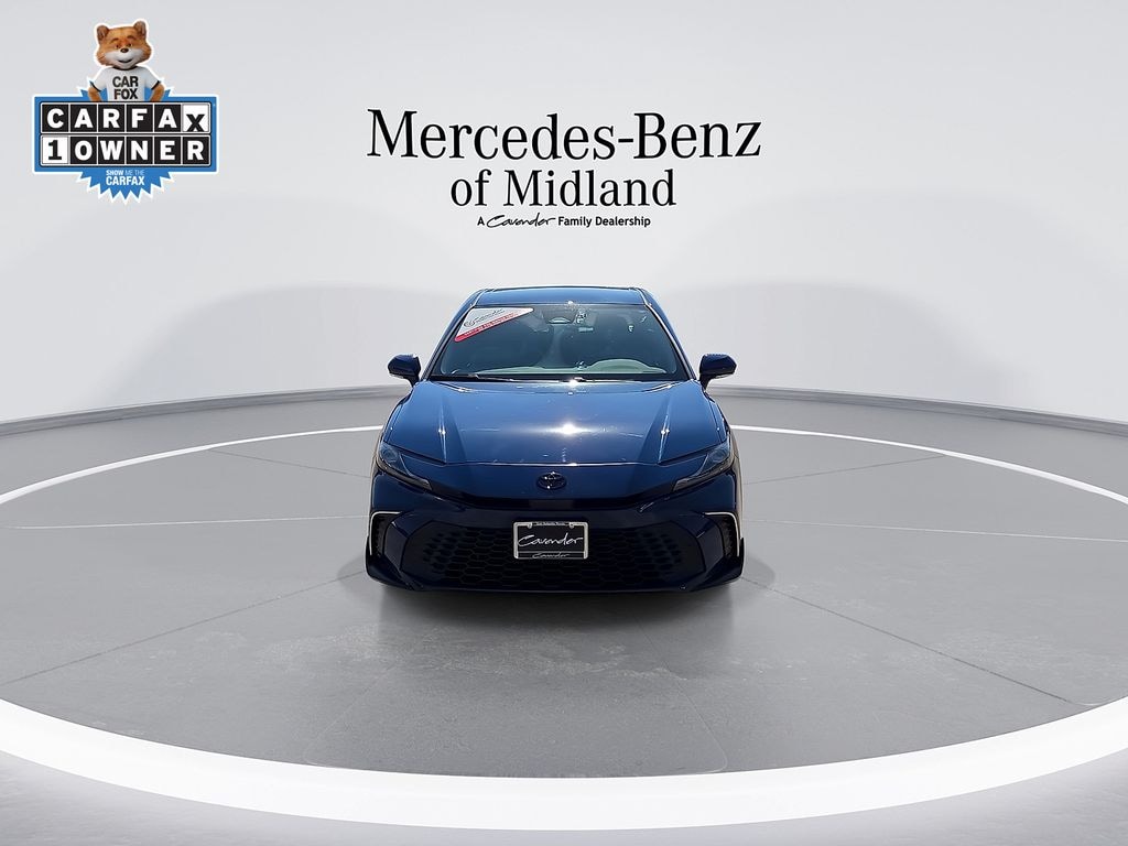 Used 2026 Toyota Camry SE Convenience Sedan