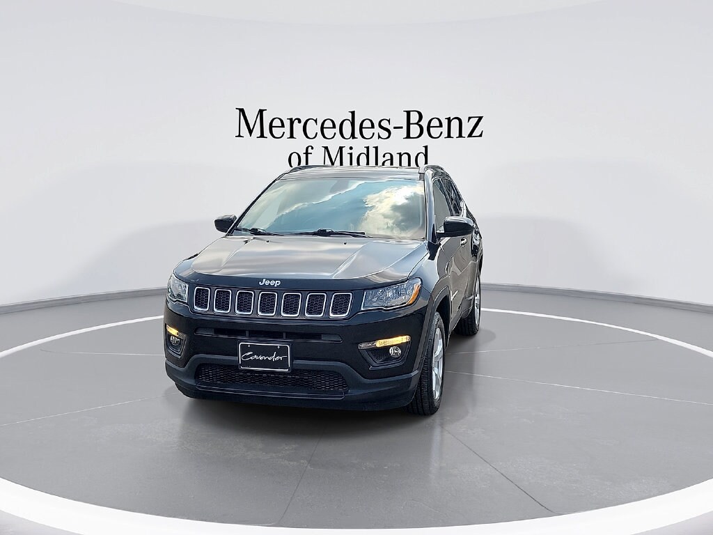 Used 2018 Jeep Compass Latitude SUV