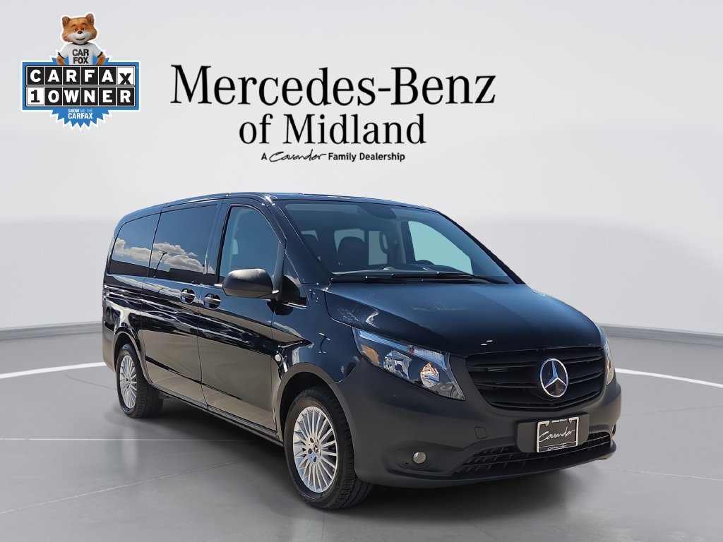 2023 Mercedes-Benz Metris Passenger Van