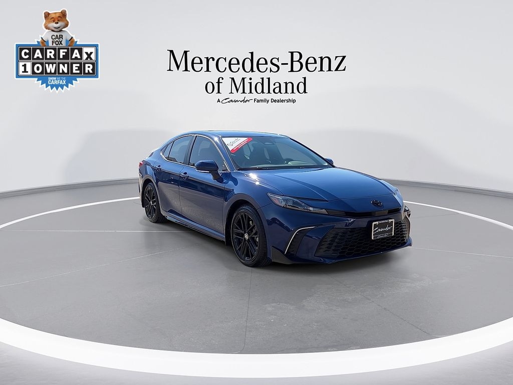 Used 2026 Toyota Camry SE Convenience Sedan