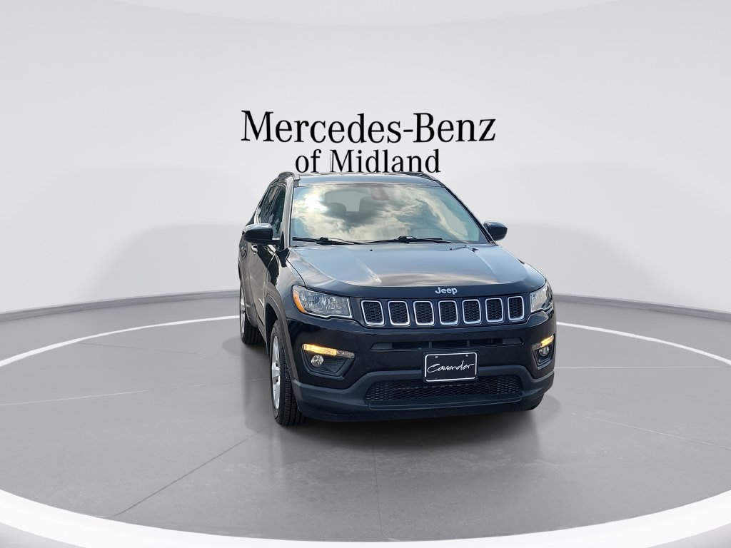 Used 2018 Jeep Compass Latitude SUV