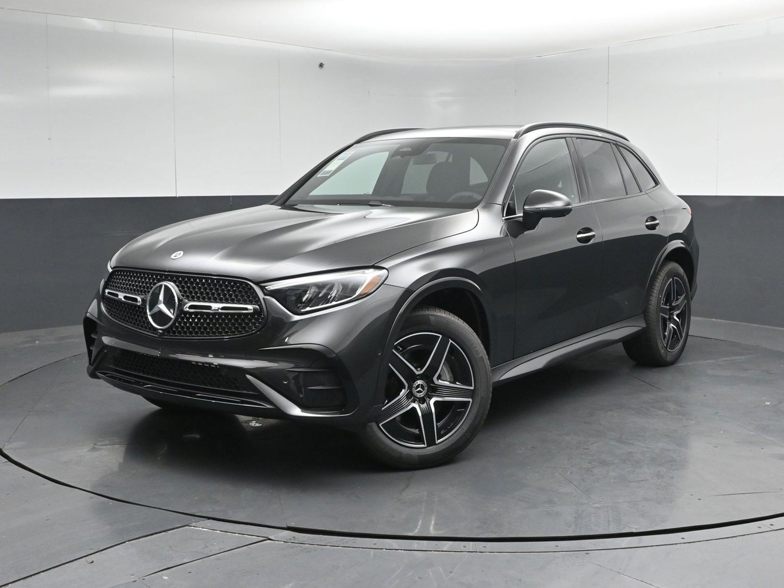 2027 Mercedes-Benz GLC 300