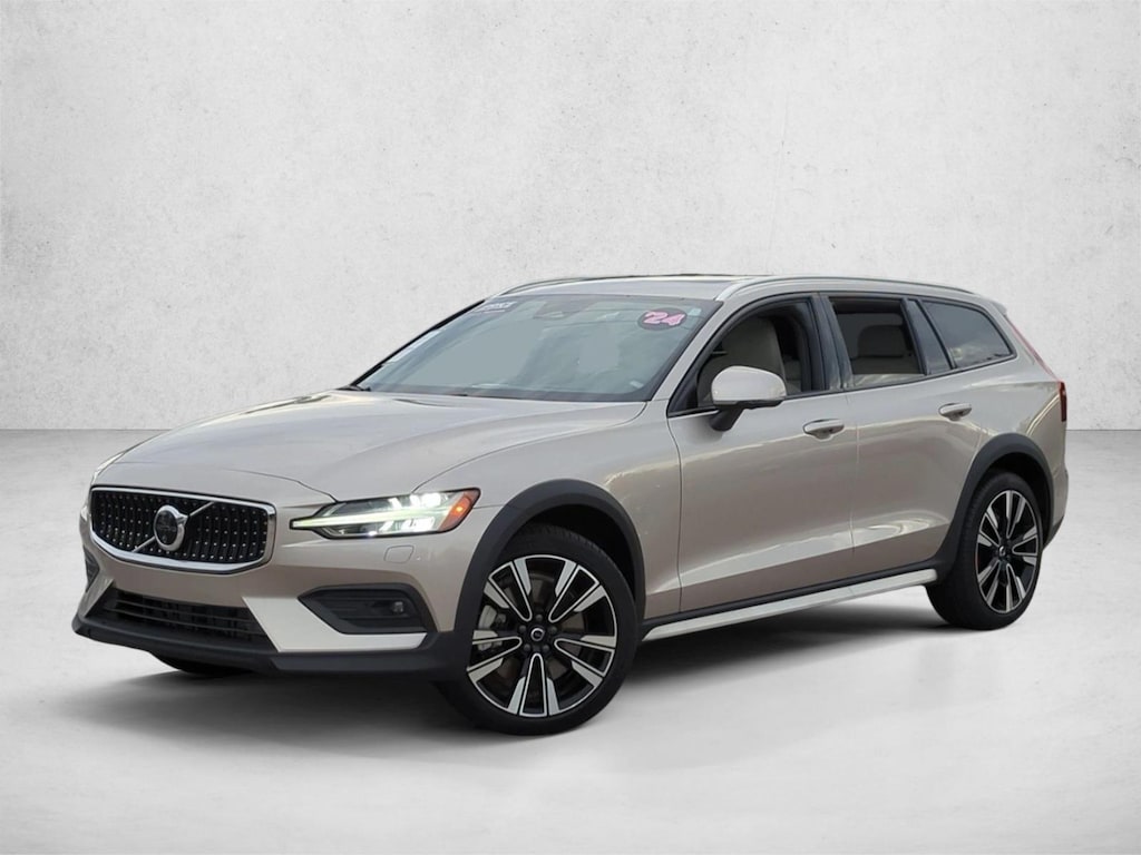 Used 2024 Volvo V60 B5 Ultimate Wagon