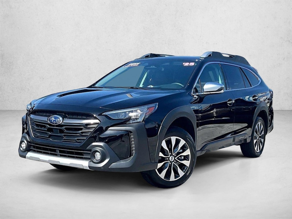 Used 2025 Subaru Outback Touring SUV