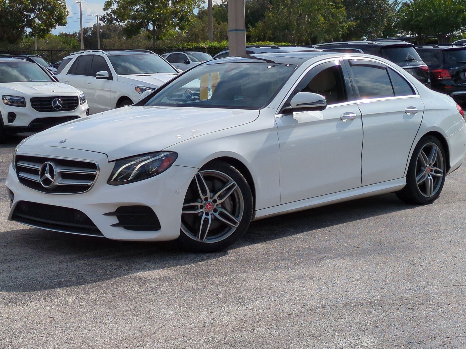  Mercedes-Benz E-Class